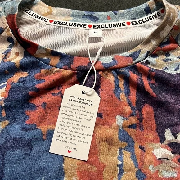 🆕Abstract Top - Picture 2 of 2